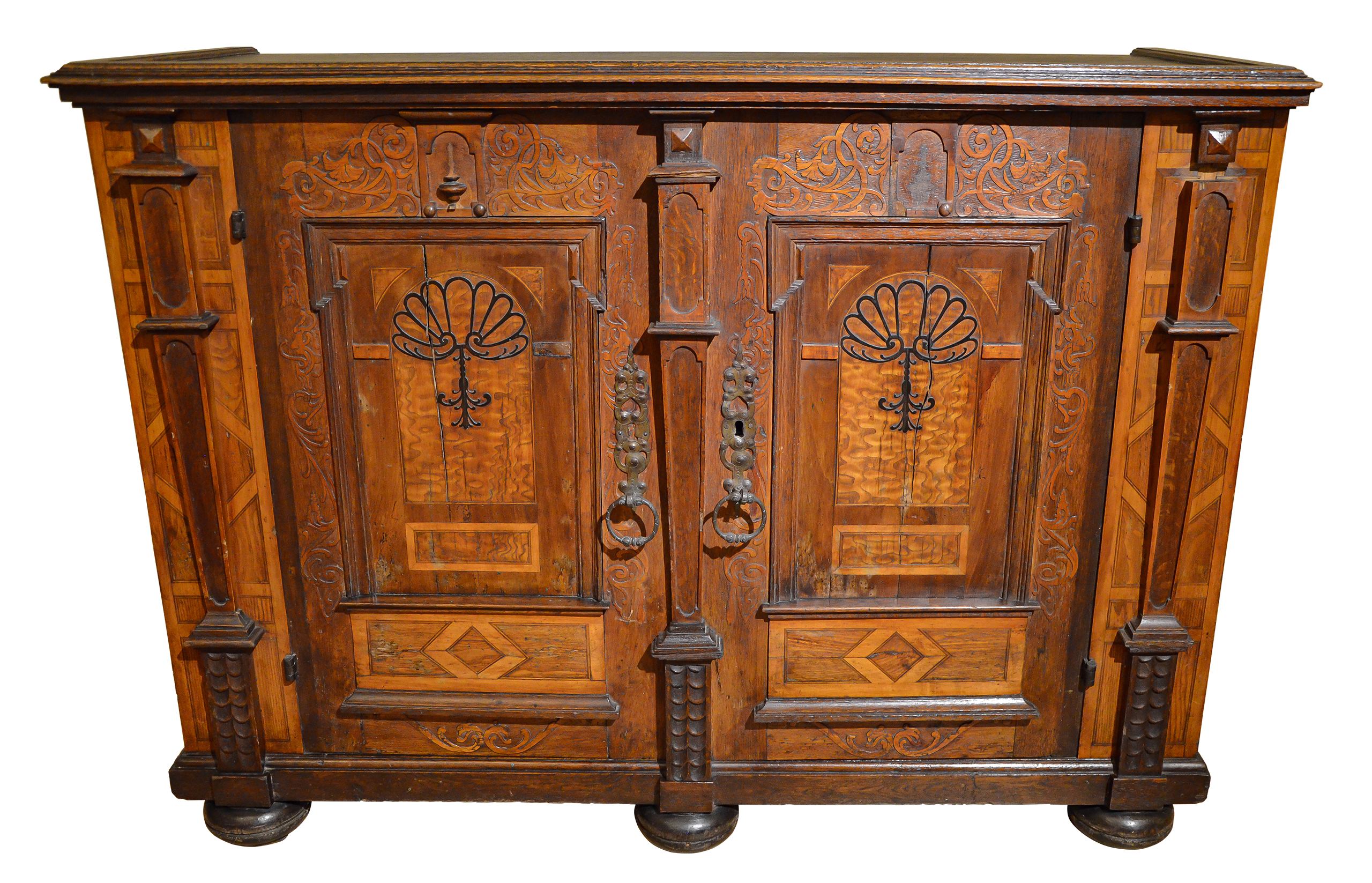 kredens-slask-1600-1625-antyk.jpg